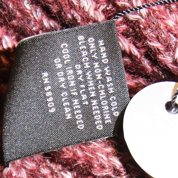 NWT Dillard Chunky Knit Infinity Scarf - Picture 6 of 8